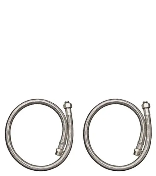 Zwei flexible Anschlussschläuche mit Metallummantelung, geeignet für den Anschluss einer 2-Loch Wannenrandarmatur von AXOR.